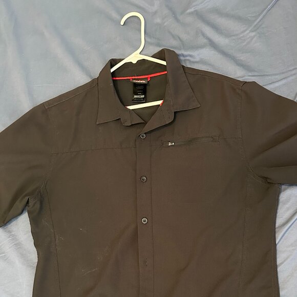 Gerry Men's Black Short Sleeve Button Up Shirt With Zipper Pocket Sz L - Picture 3 of 9